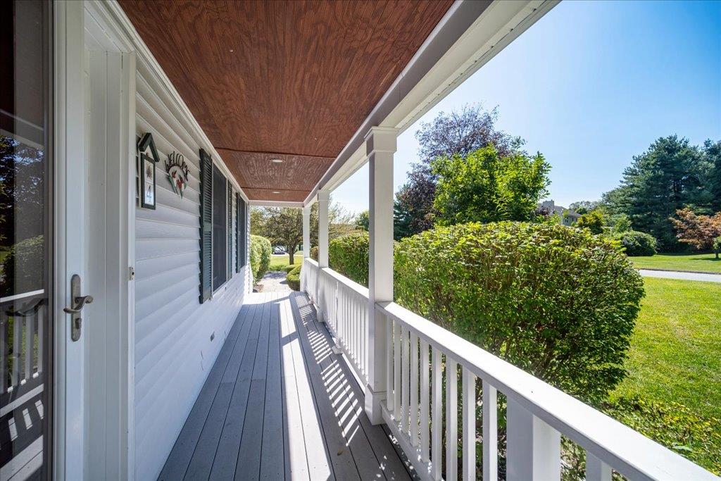 4 Traci Lane, Hopewell Junction, NY 12533