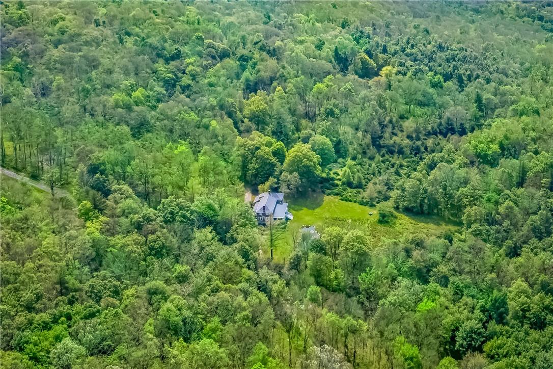 220 Vista Maria Road, Cragsmoor, NY 12420