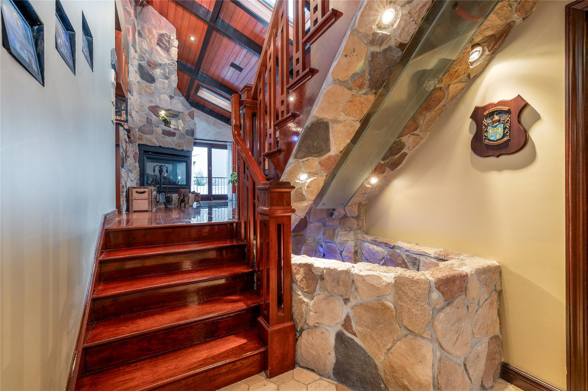 1 Willa Way, Massapequa, NY 11758