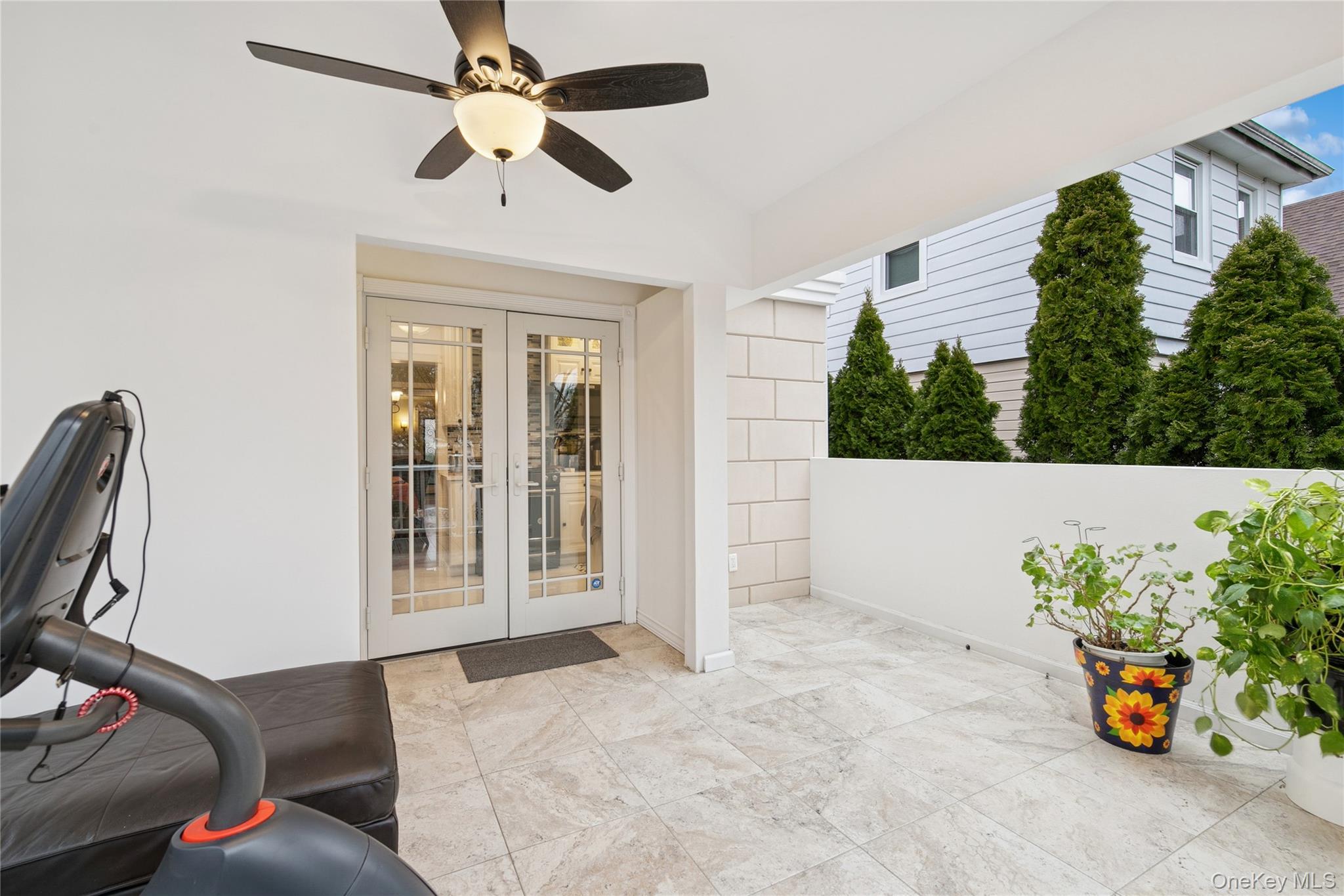 87-15 258th Street, Floral Park, NY 11001