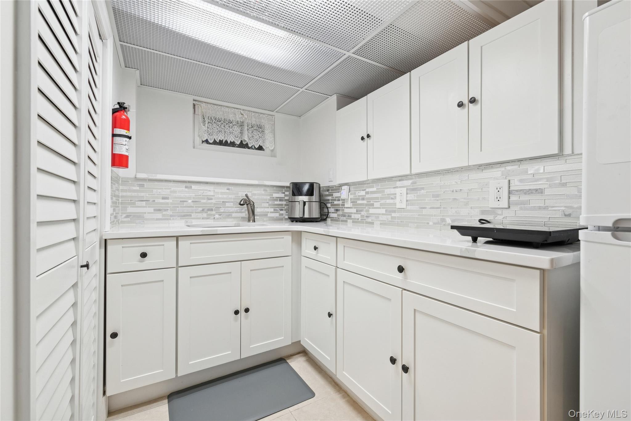 87-15 258th Street, Floral Park, NY 11001