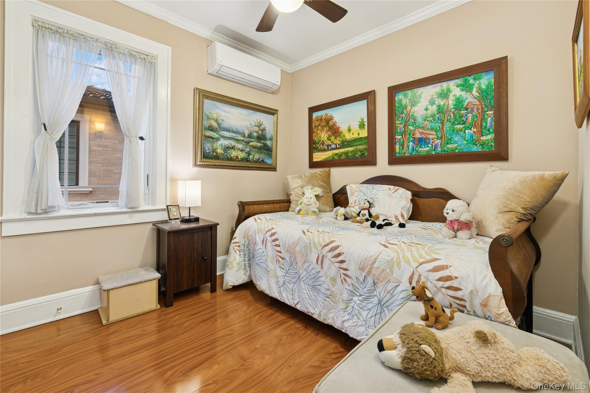 87-15 258th Street, Floral Park, NY 11001