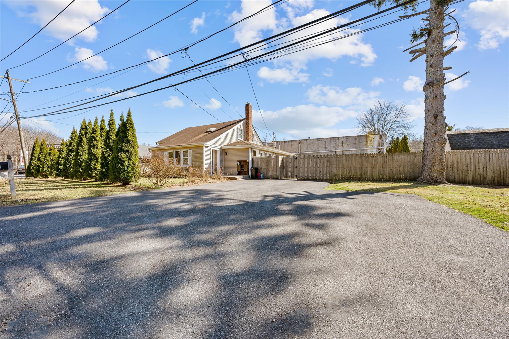 1200 + 2800 Montauk Highway, Brookhaven, NY 11719