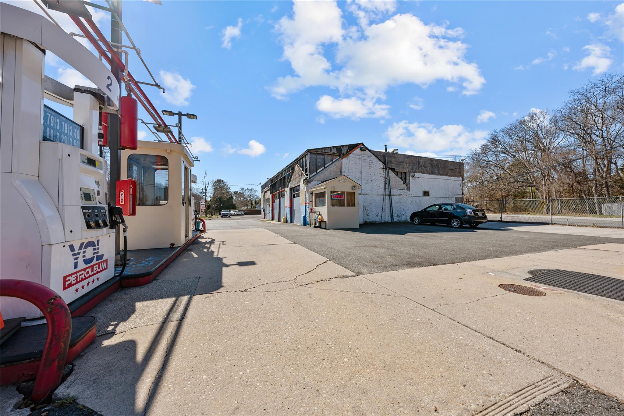 1200 + 2800 Montauk Highway, Brookhaven, NY 11719