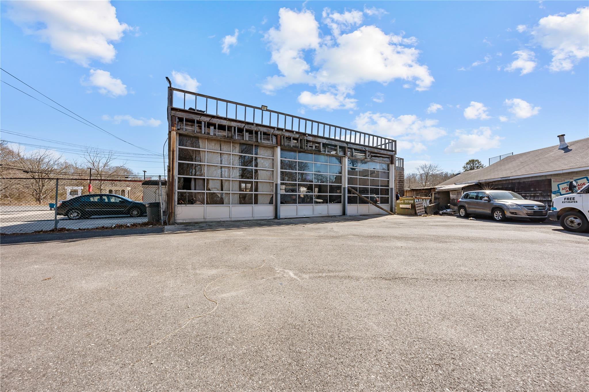 1200 + 2800 Montauk Highway, Brookhaven, NY 11719