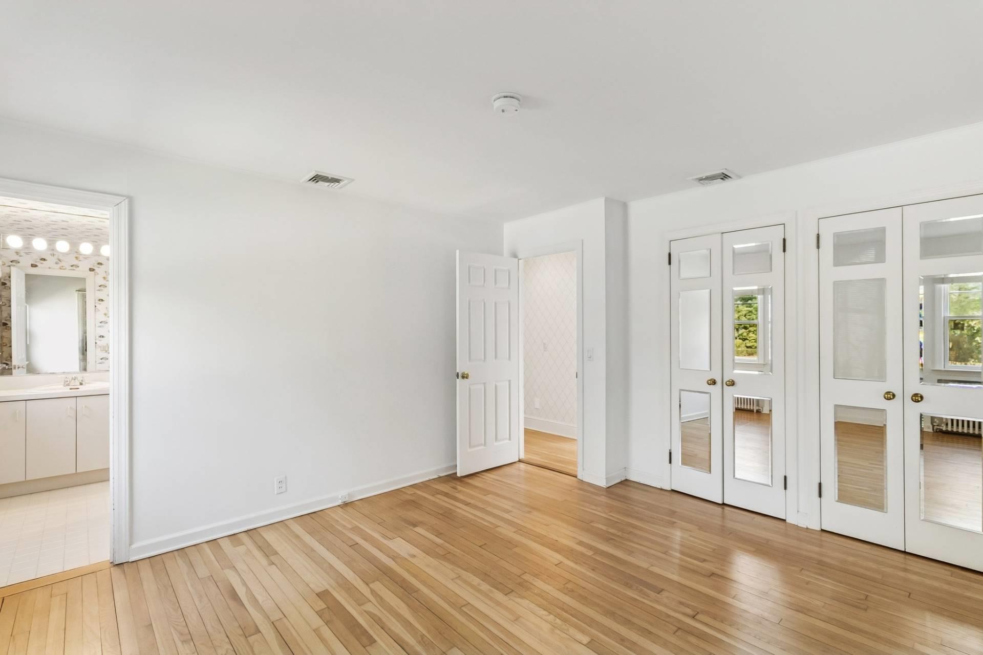 119 Breese Lane, Southampton, NY 11968