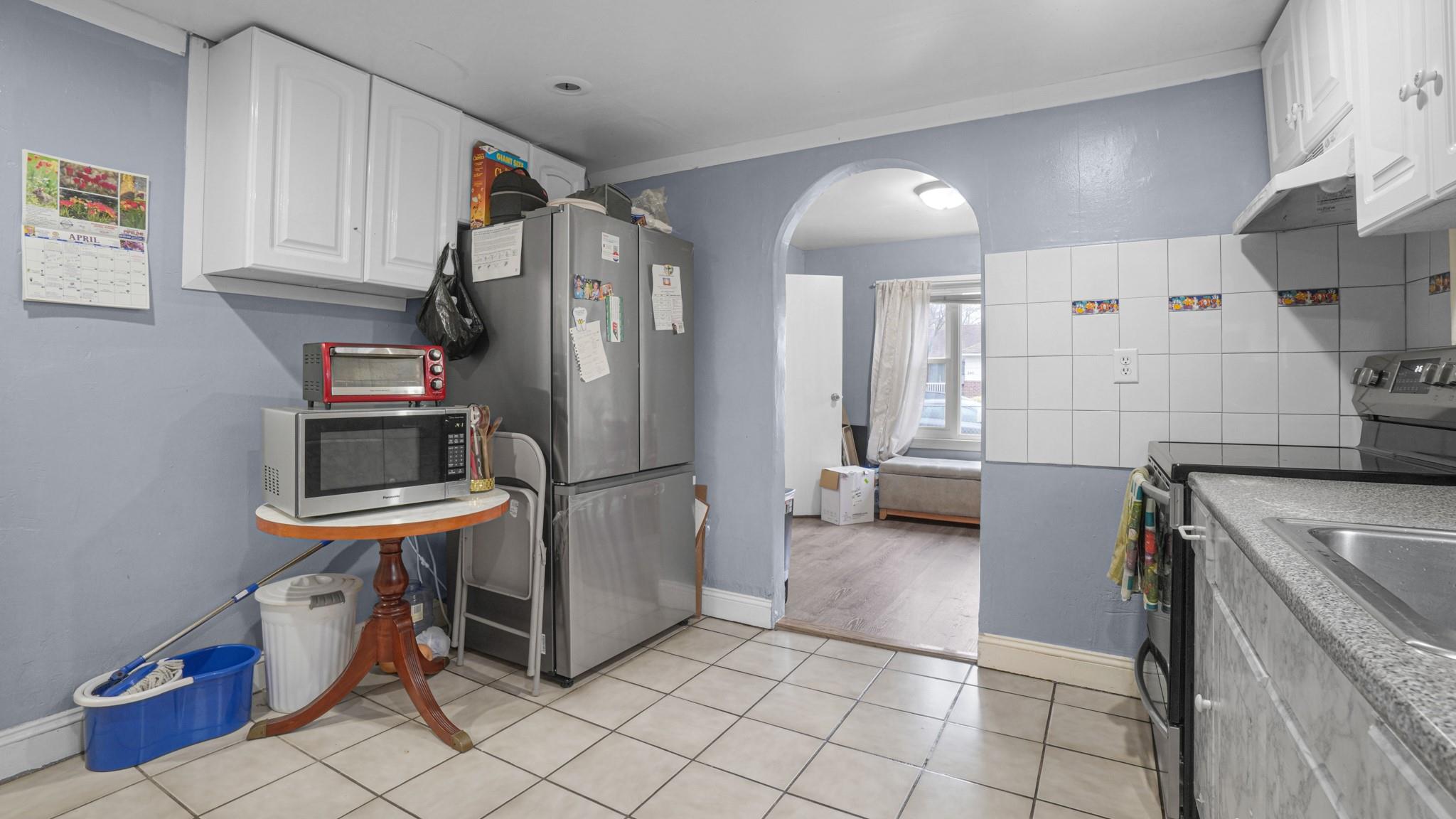 237 Windsor Parkway, Hempstead, NY 11550