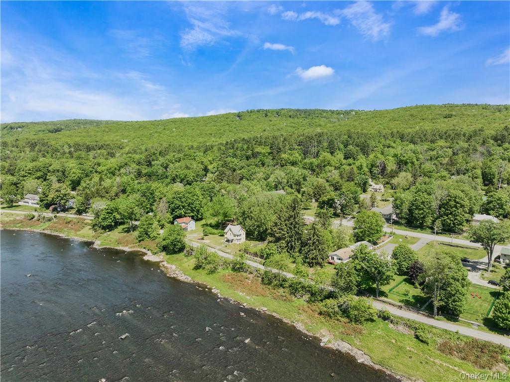 3409 State Route 97, Barryville, NY 12719