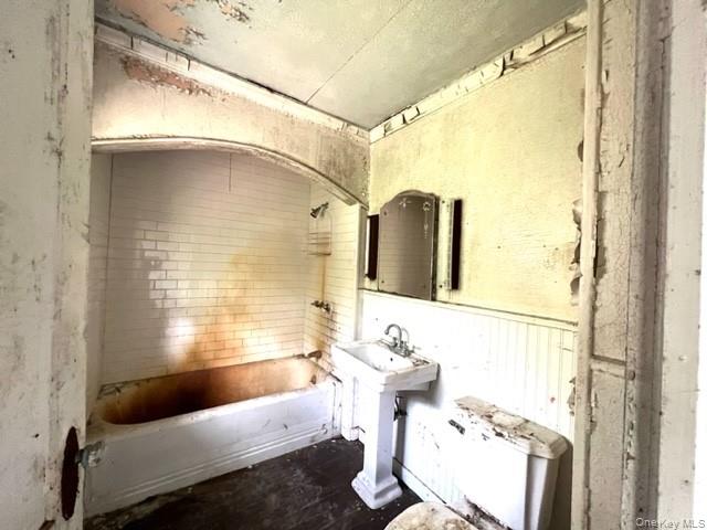 3409 State Route 97, Barryville, NY 12719