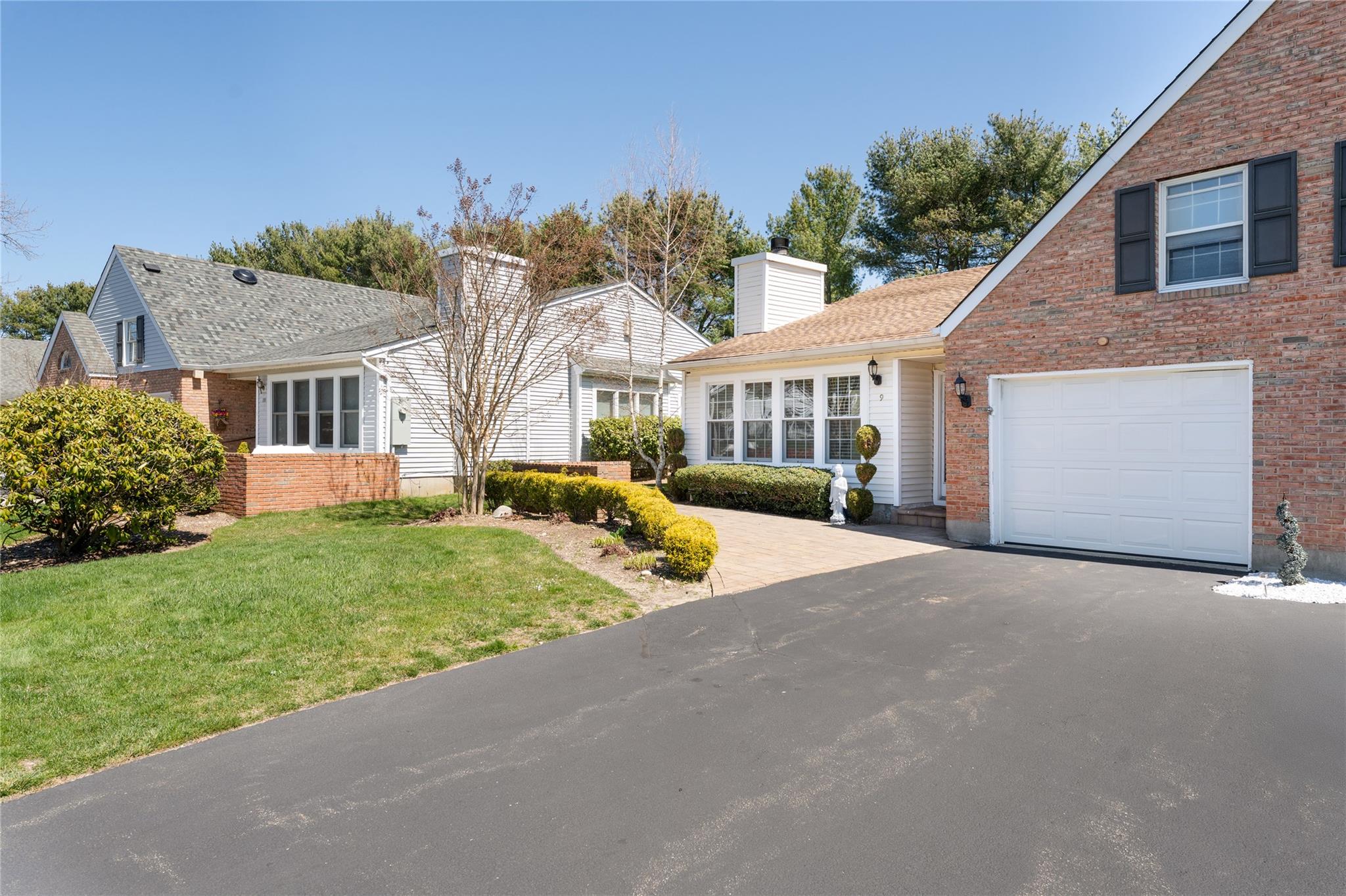 9 Standish Drive, Mount Sinai, NY 11766