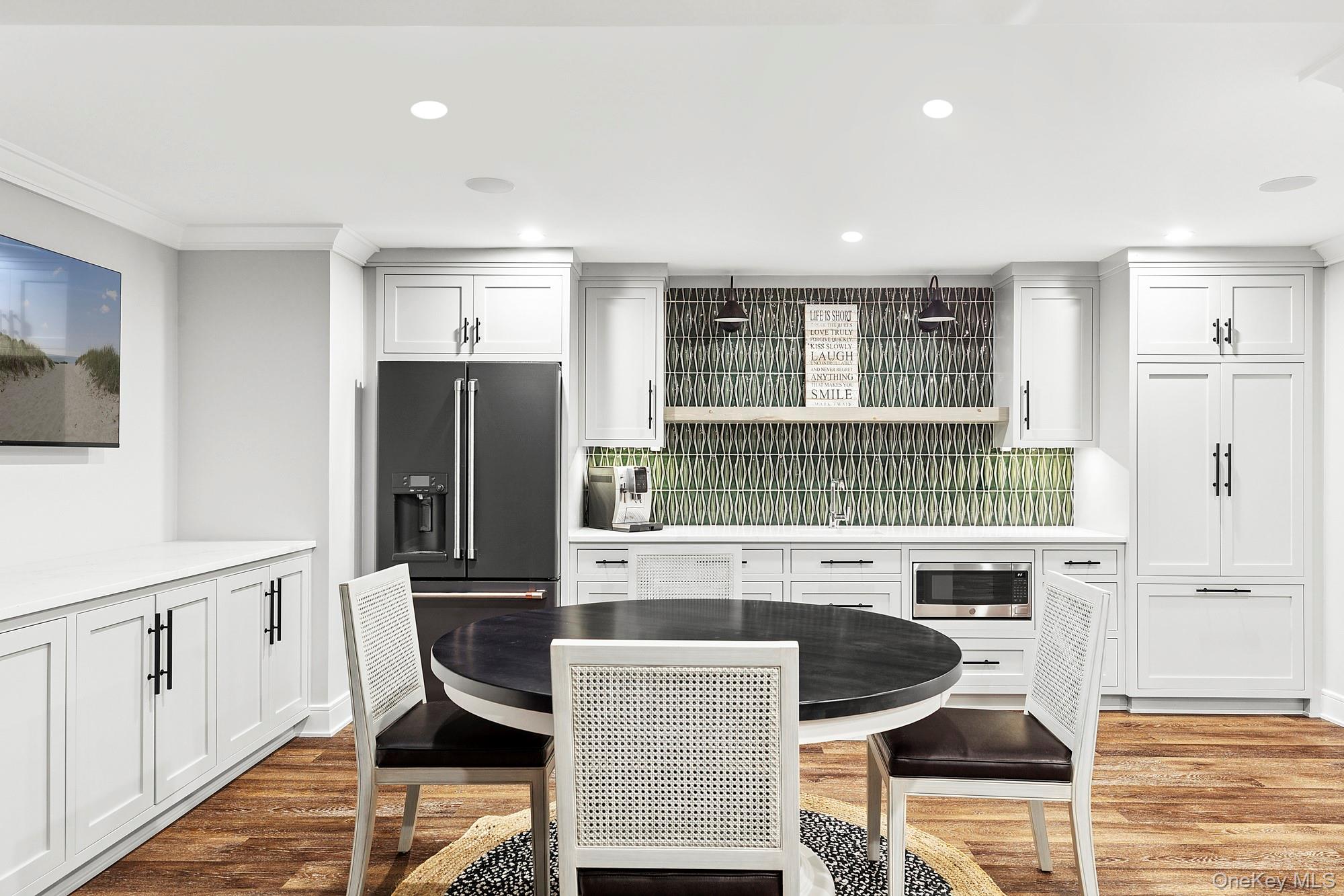 89 Pound Hollow Road, Old Brookville, NY 11545