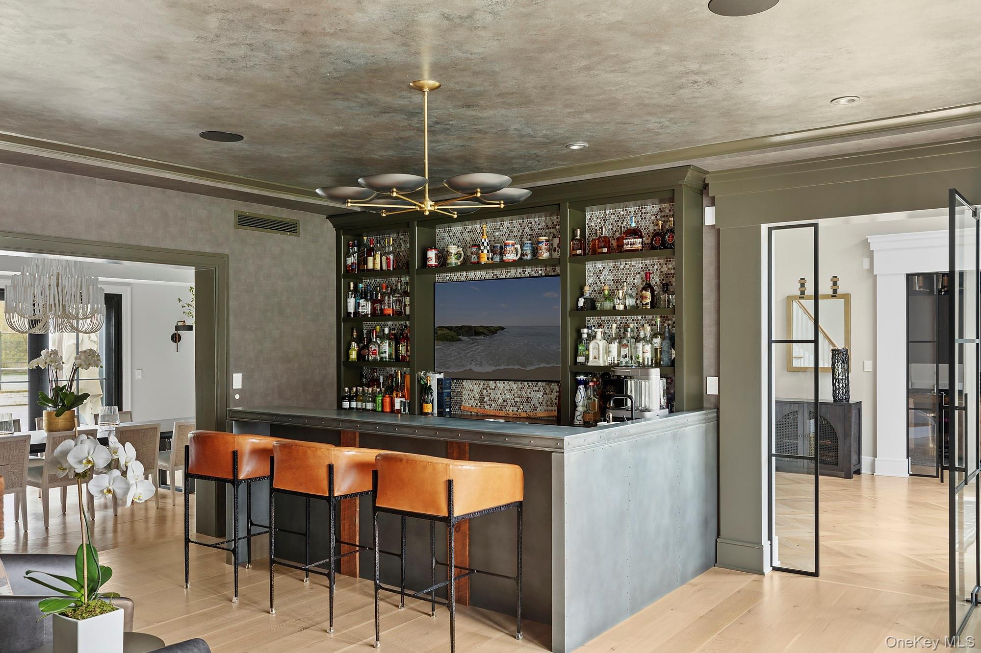 89 Pound Hollow Road, Old Brookville, NY 11545