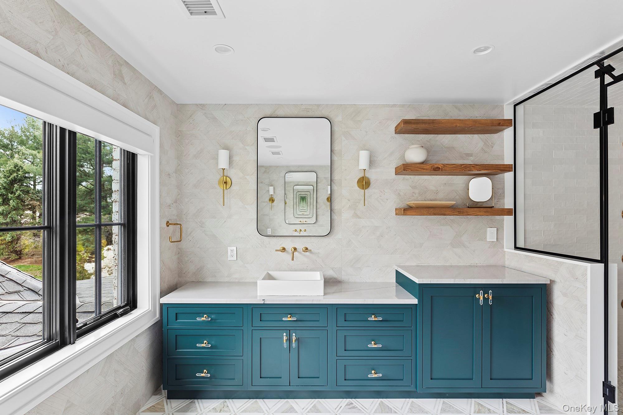 89 Pound Hollow Road, Old Brookville, NY 11545