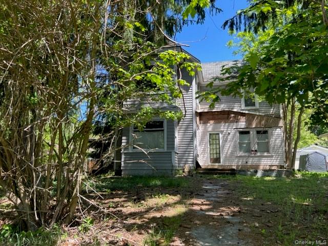 32 River Road, Barryville, NY 12719