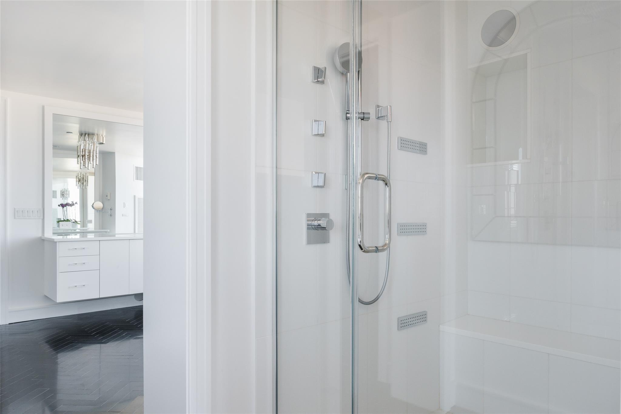 1 Renaissance Square # PH6CD, White Plains, NY 10601