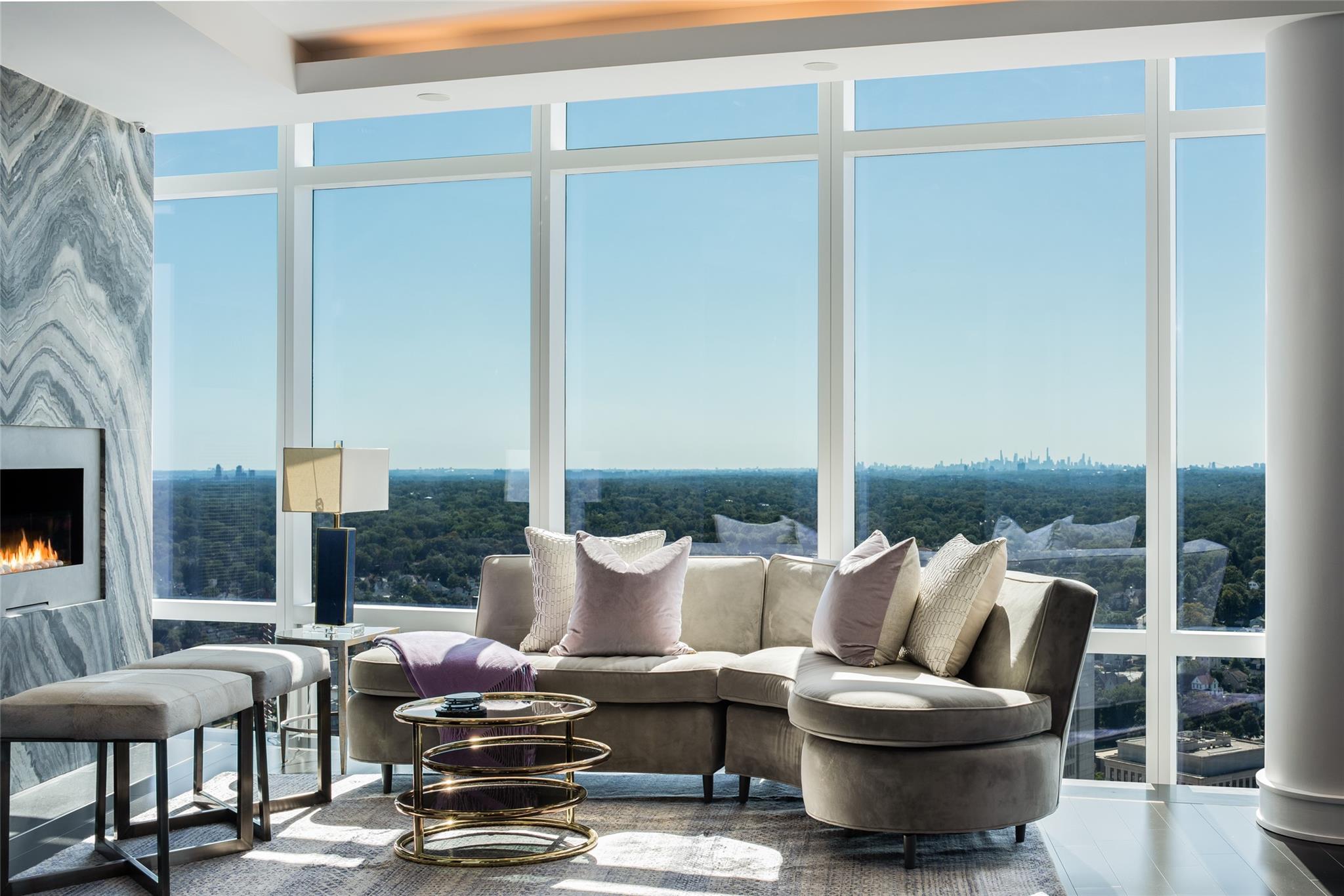 1 Renaissance Square # PH6CD, White Plains, NY 10601