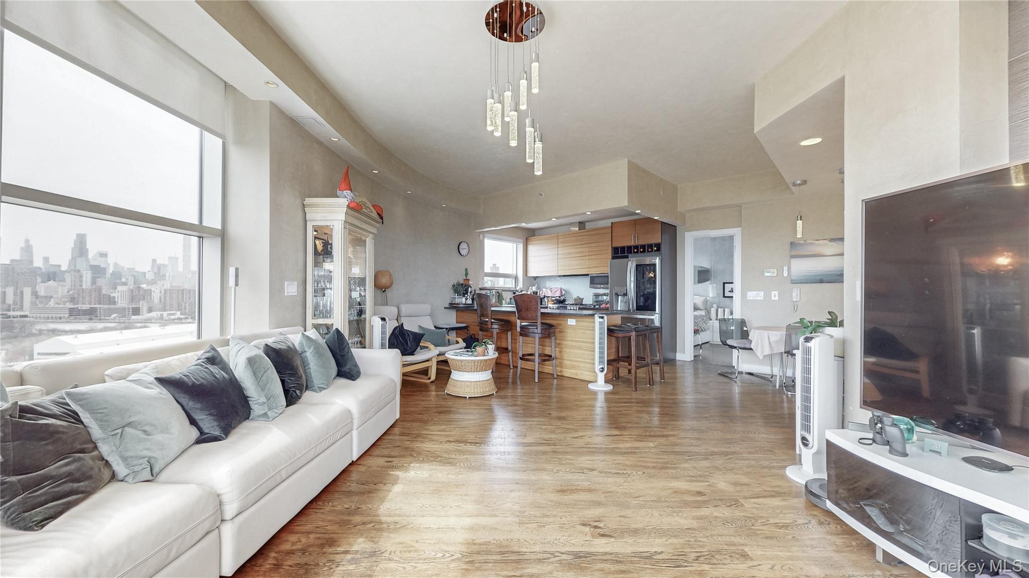 11-24 31st Avenue, Astoria, NY 11106