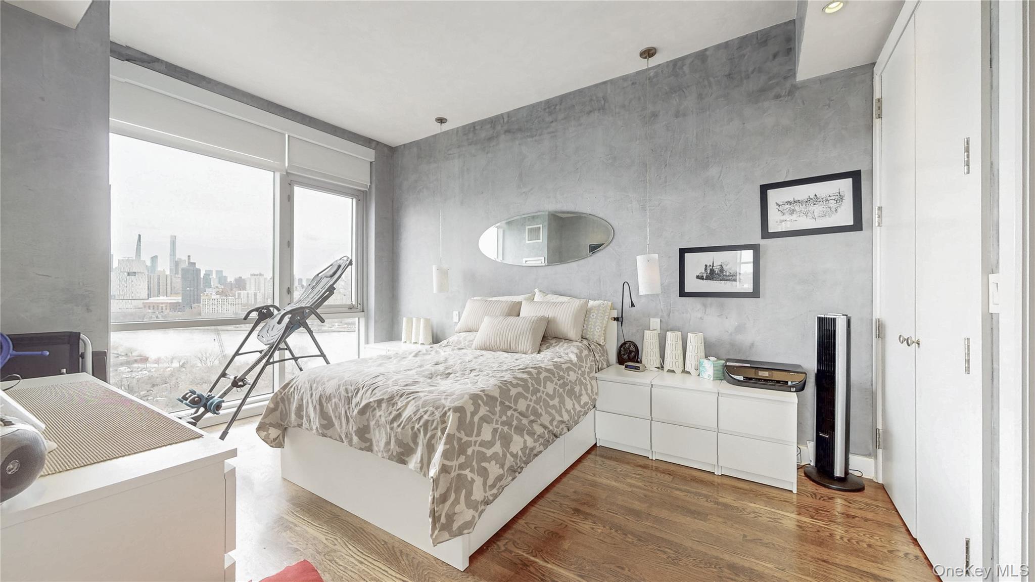 11-24 31st Avenue, Astoria, NY 11106