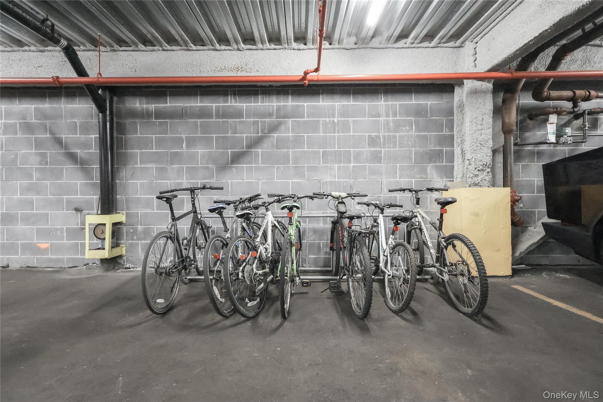 11-24 31st Avenue, Astoria, NY 11106