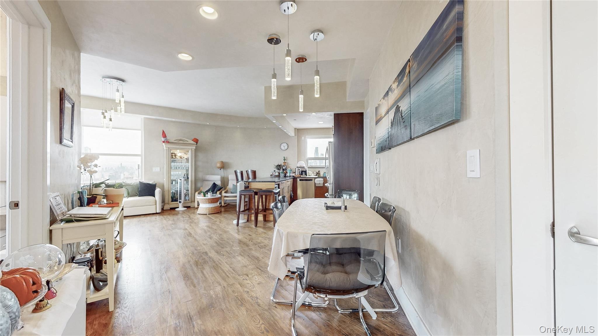 11-24 31st Avenue, Astoria, NY 11106