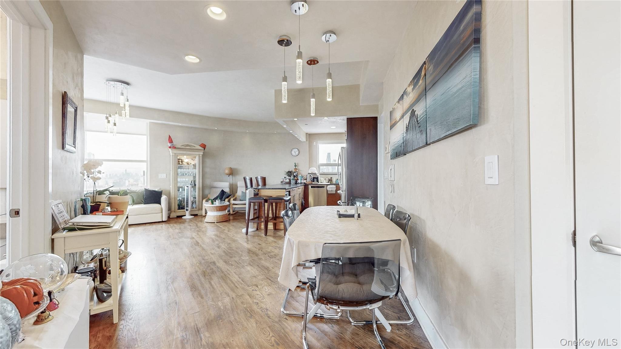 11-24 31st Avenue, Astoria, NY 11106