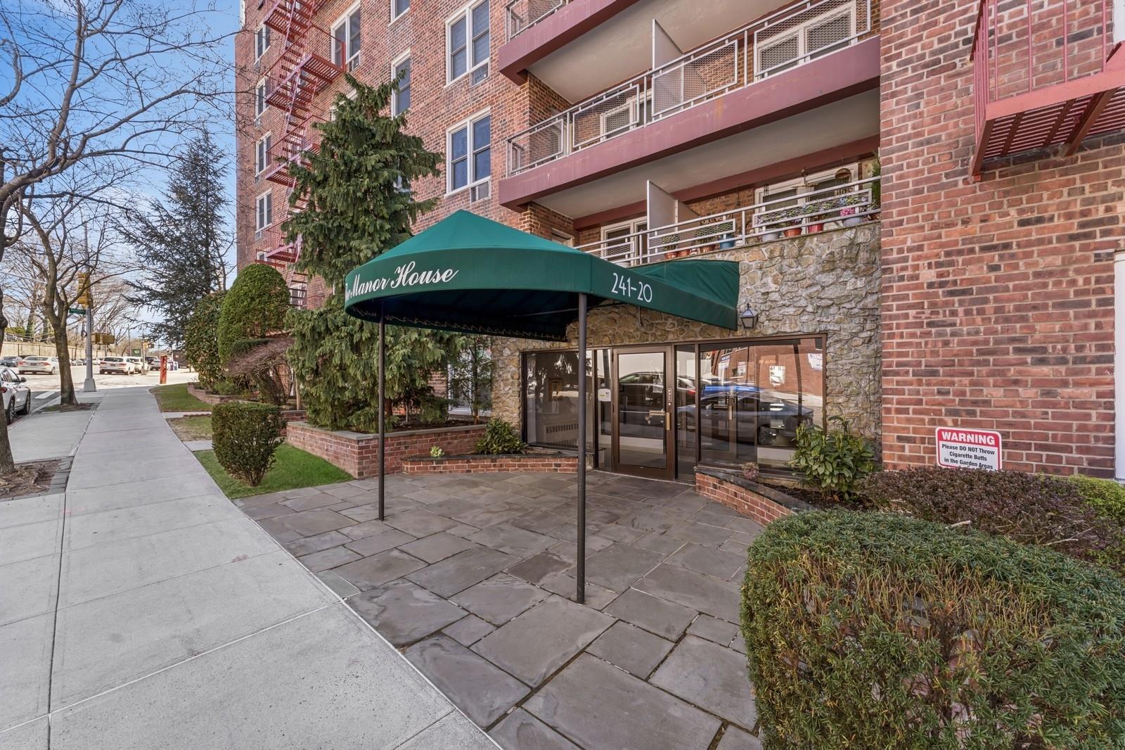241-20 Northern Boulevard # 2B, Little Neck, NY 11362