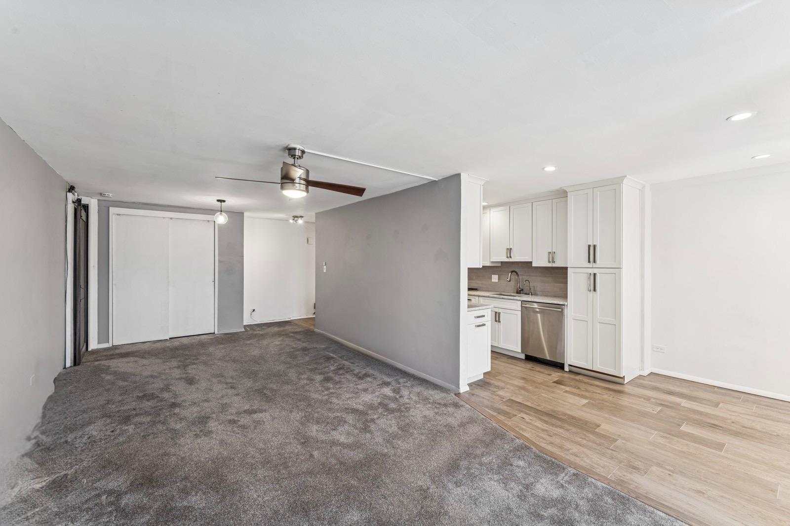 241-20 Northern Boulevard # 2B, Little Neck, NY 11362