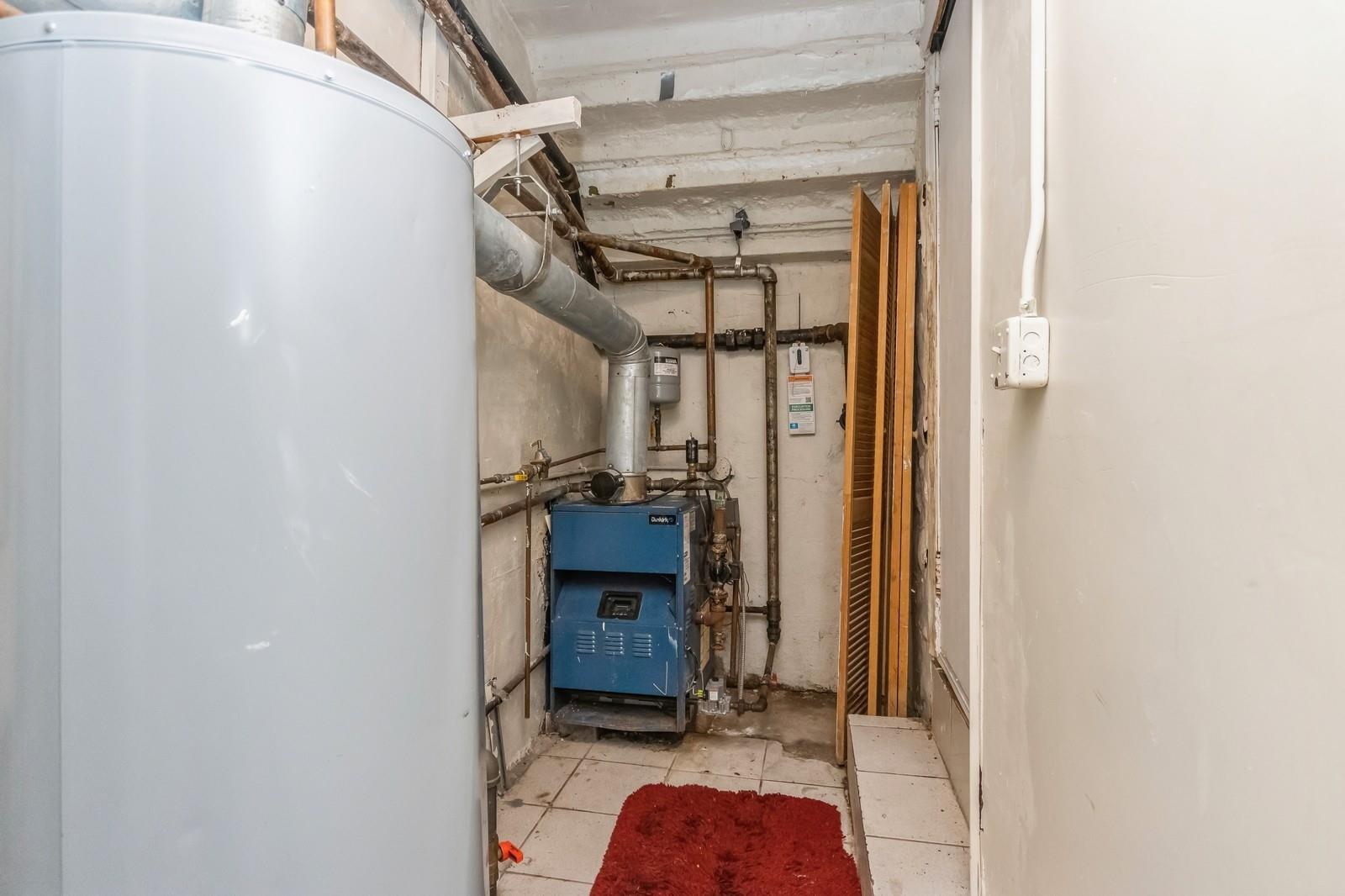 4121 Grace Avenue, Bronx, NY 10466