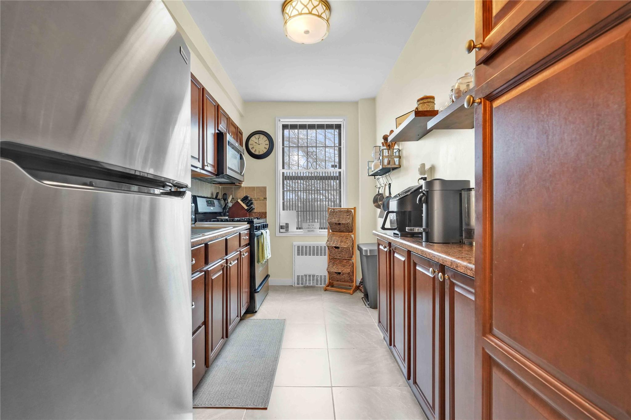 25-11 Union Street # 3D, Flushing, NY 11354