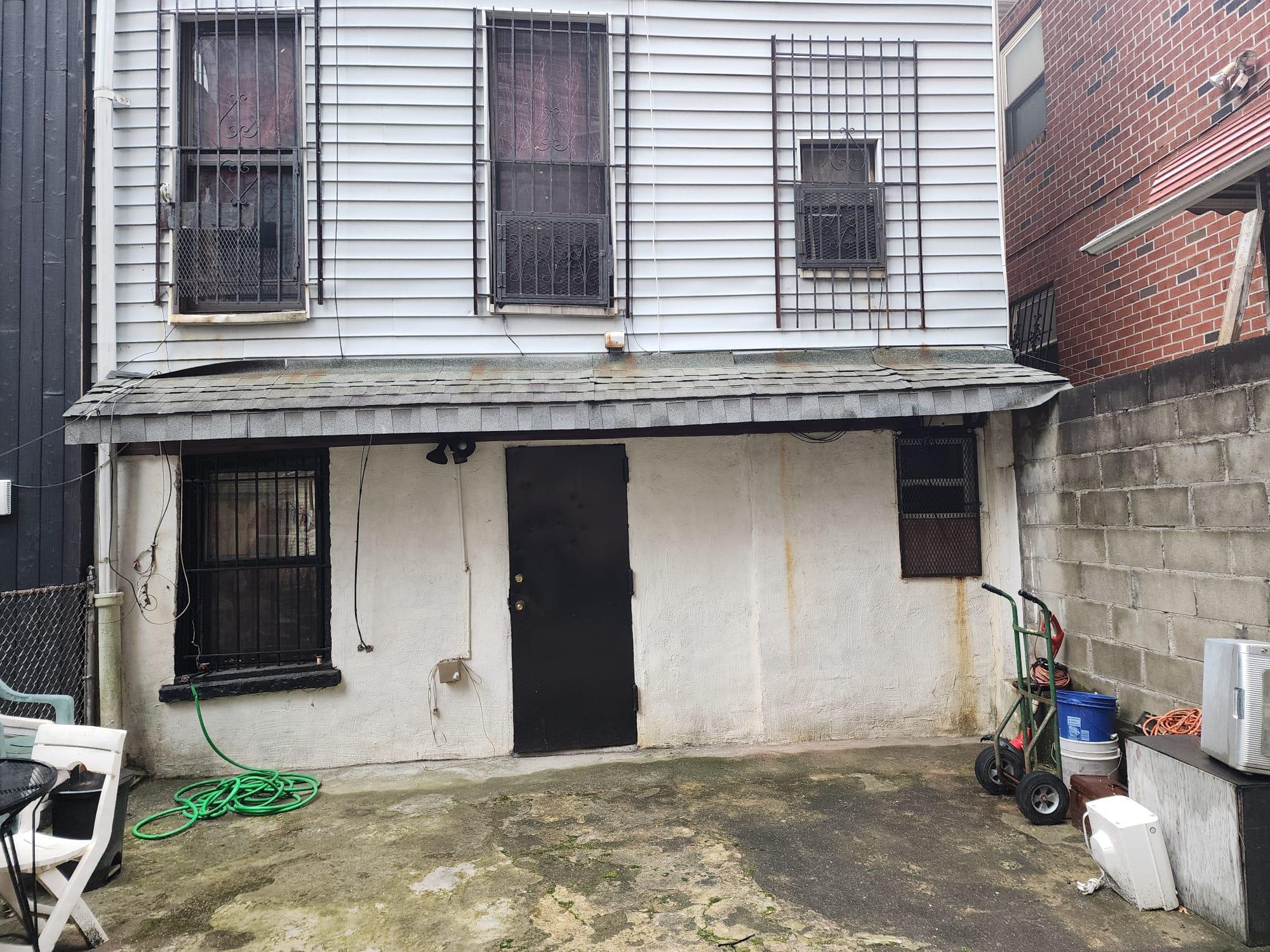 885 Pacific Street, Brooklyn, NY 11238