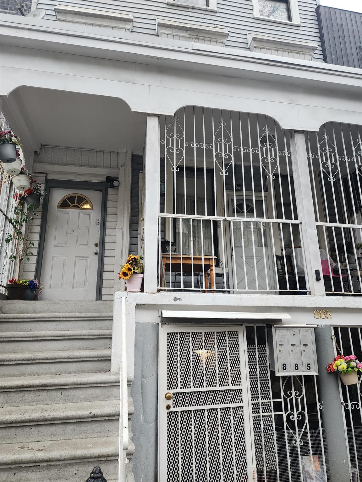 885 Pacific Street, Brooklyn, NY 11238