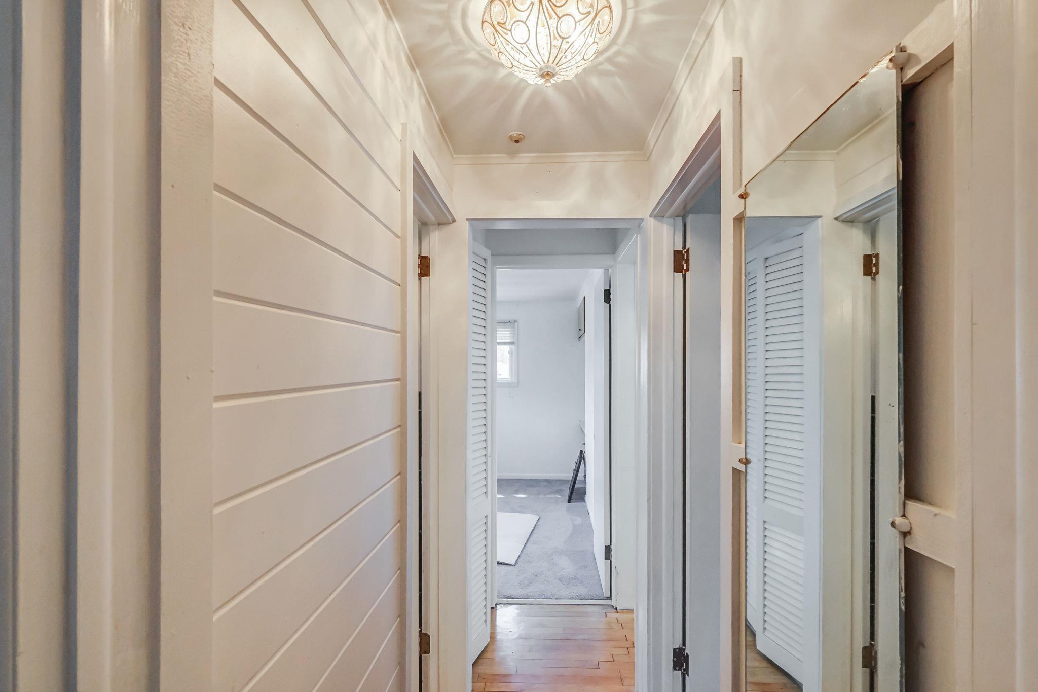 15 Community Road, Coram, NY 11727