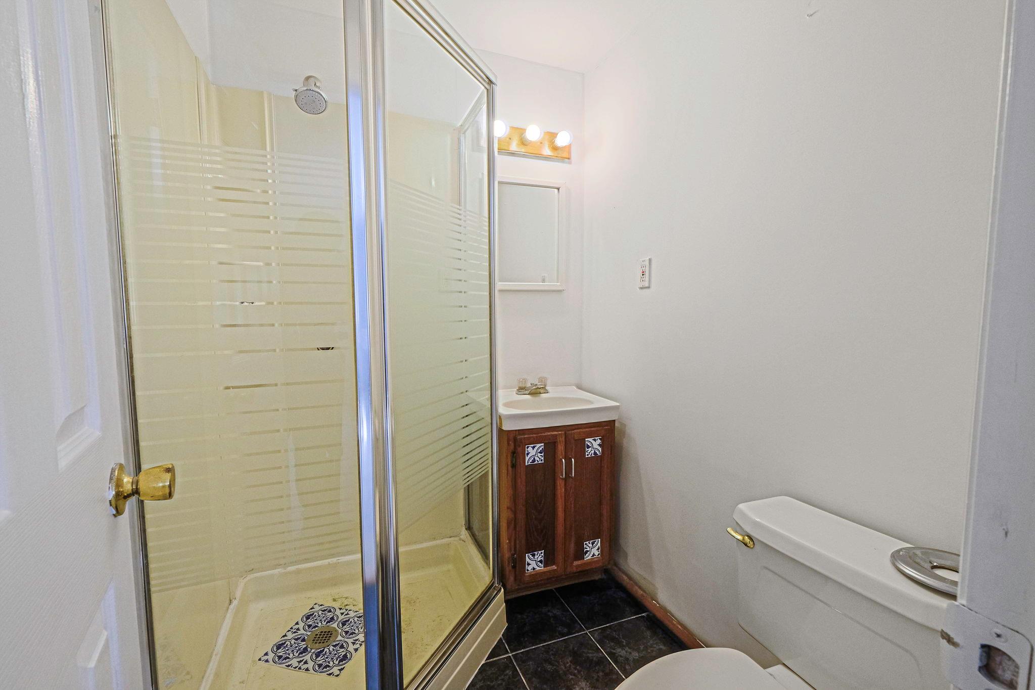 15 Community Road, Coram, NY 11727