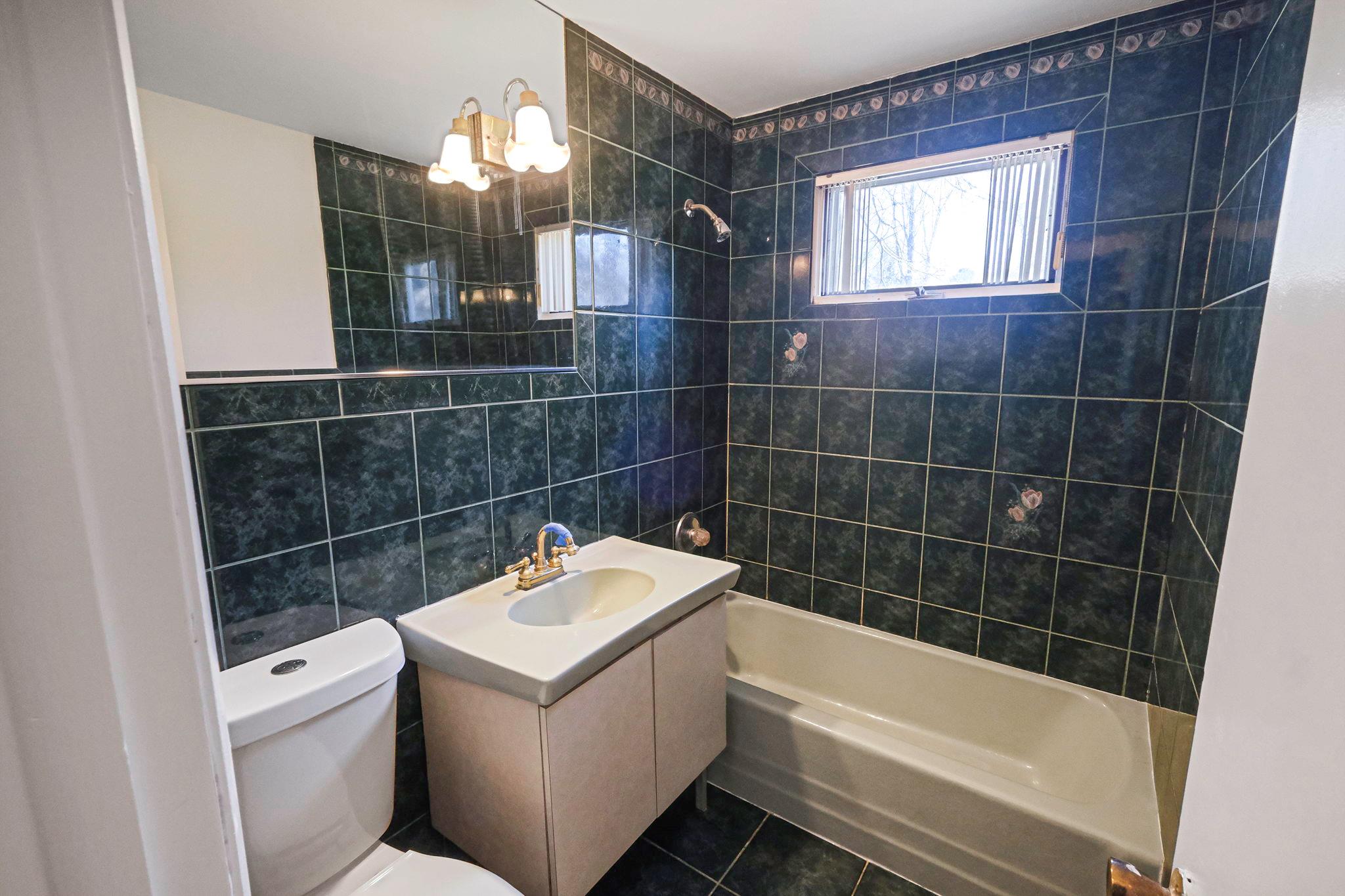 15 Community Road, Coram, NY 11727