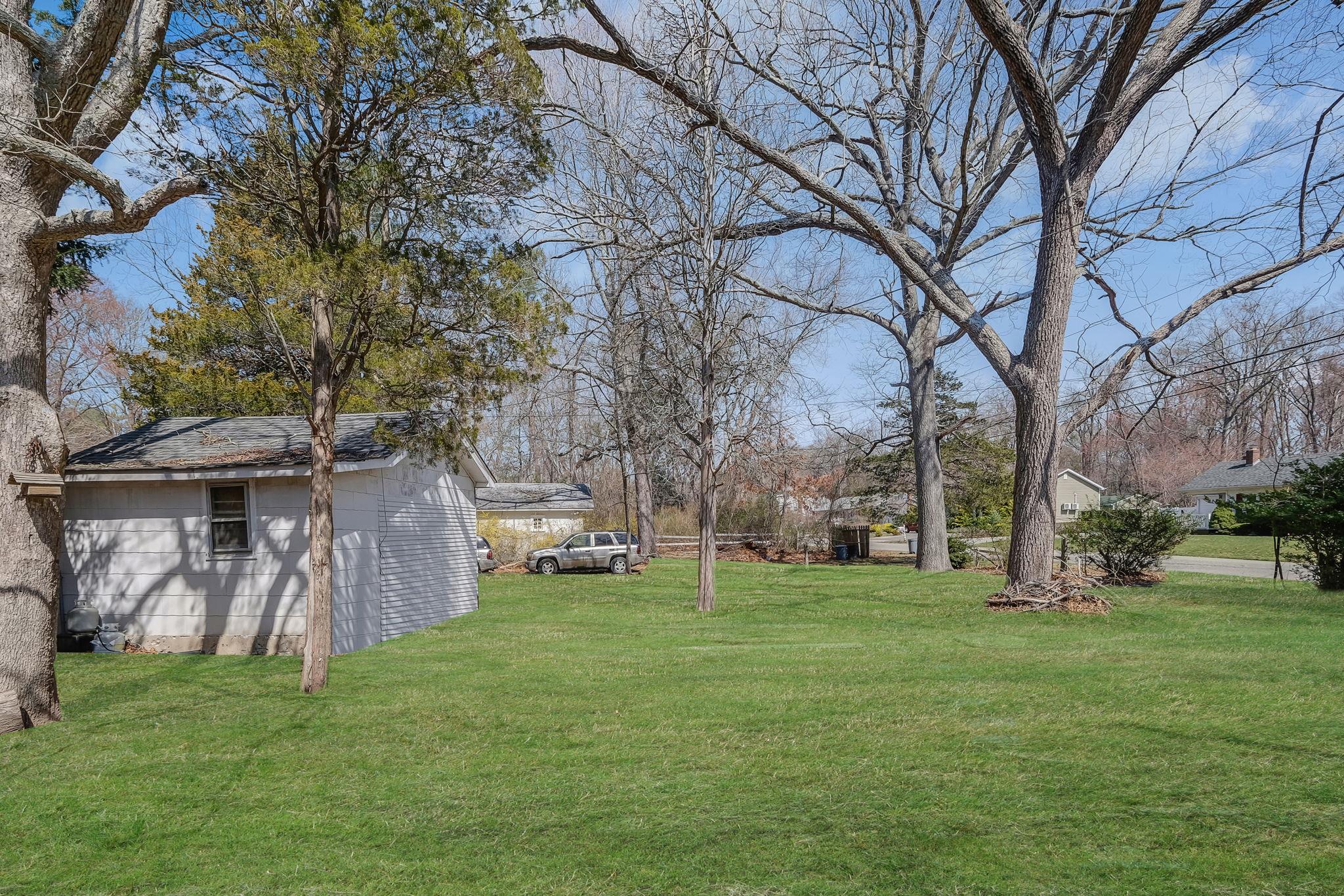 15 Community Road, Coram, NY 11727