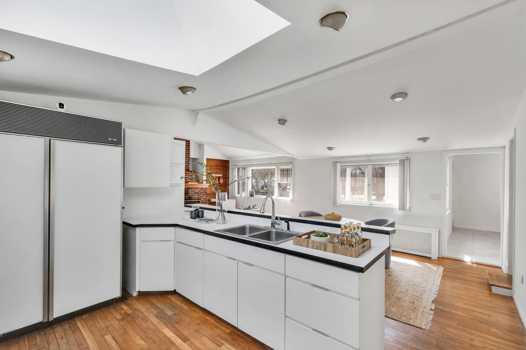 15 Community Road, Coram, NY 11727