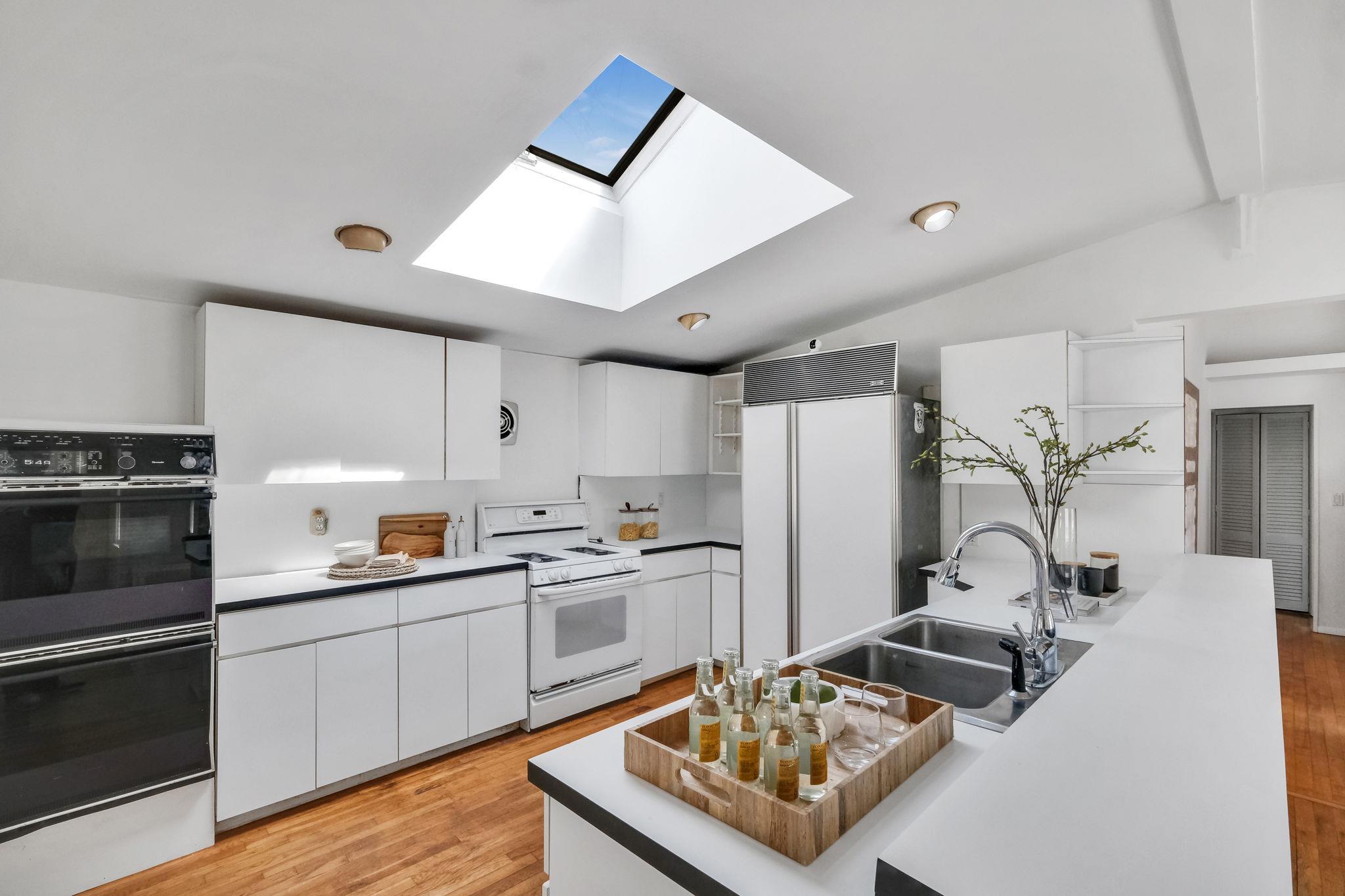 15 Community Road, Coram, NY 11727