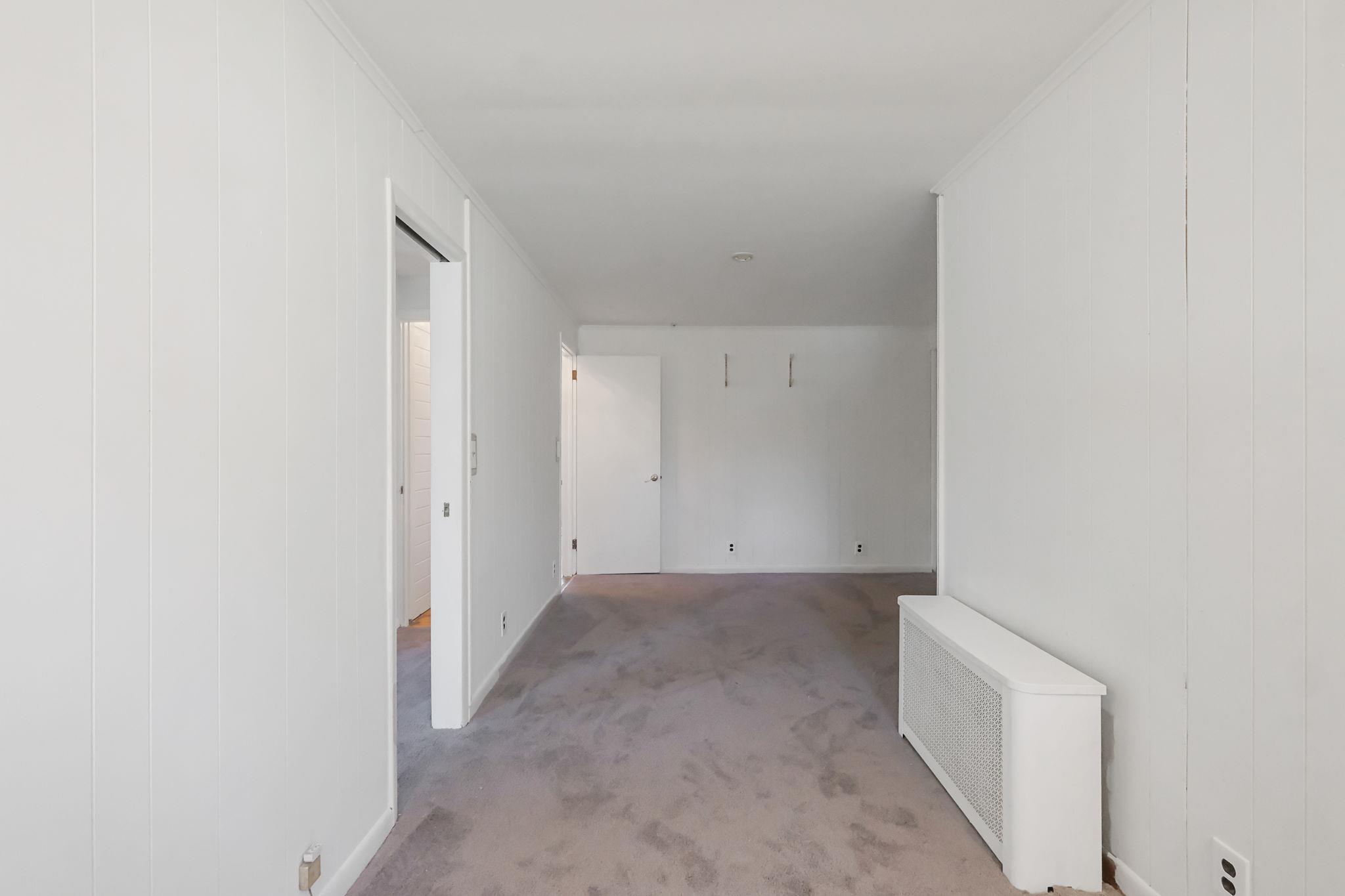 15 Community Road, Coram, NY 11727