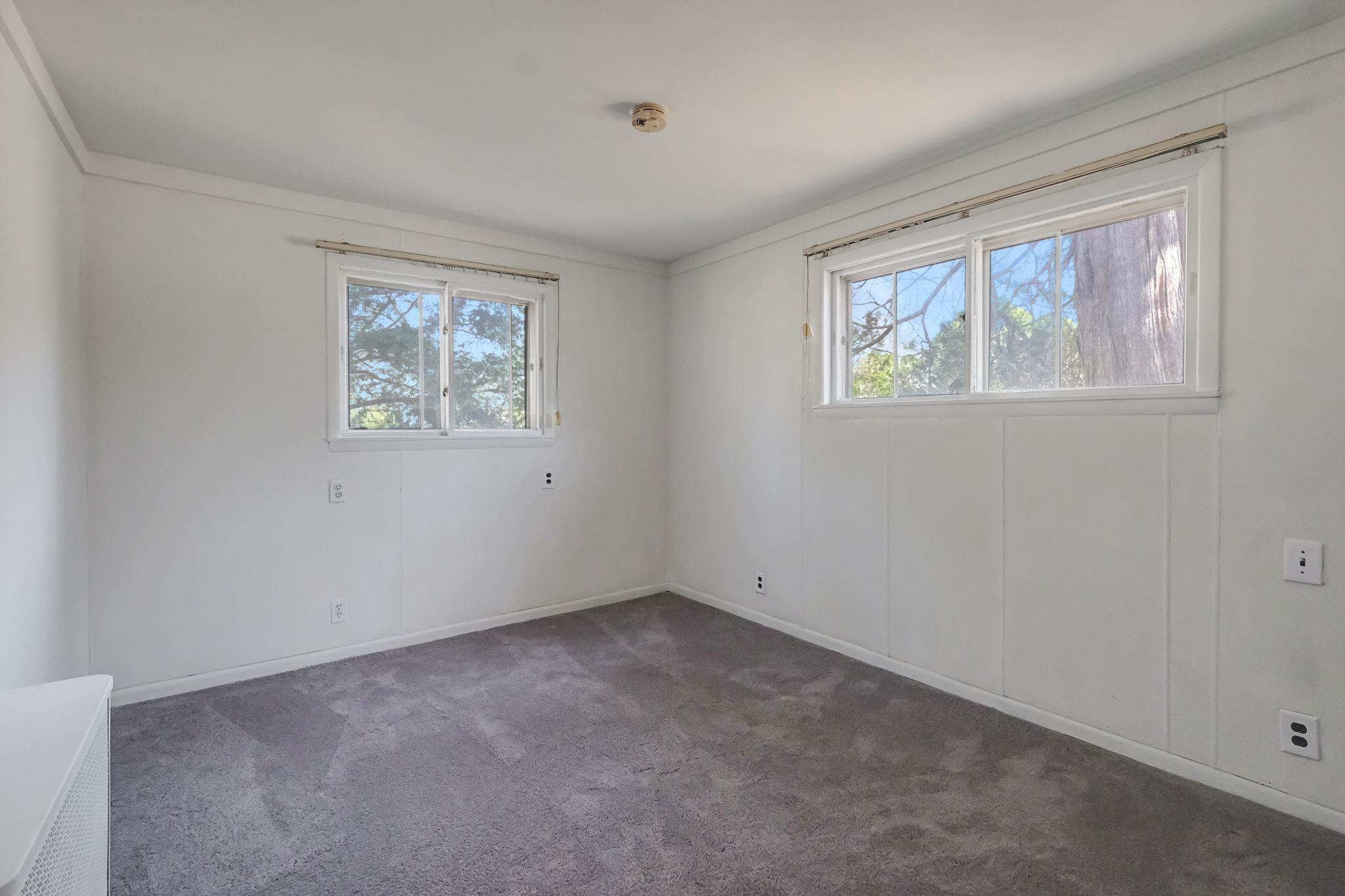 15 Community Road, Coram, NY 11727