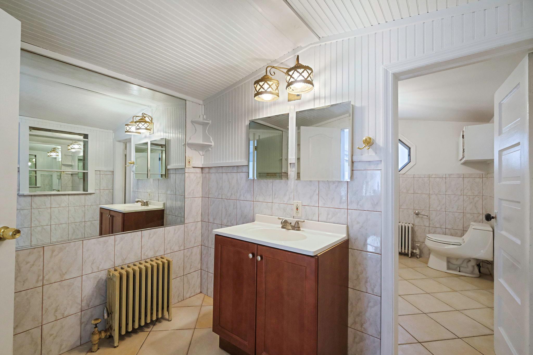 15 Community Road, Coram, NY 11727