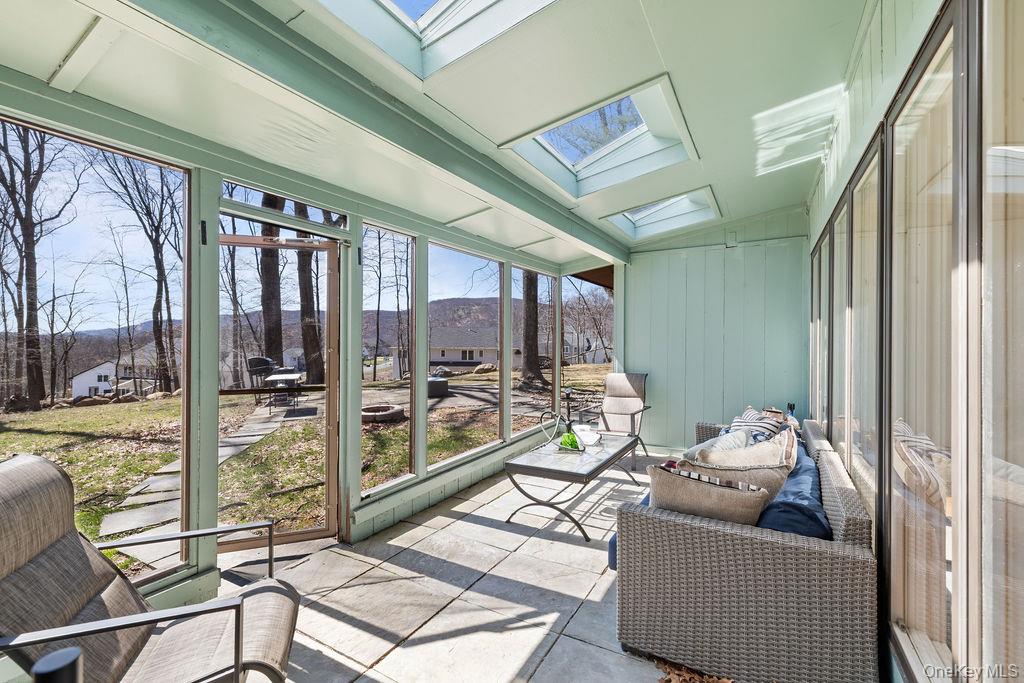 5 Laura Lane, Pomona, NY 10970