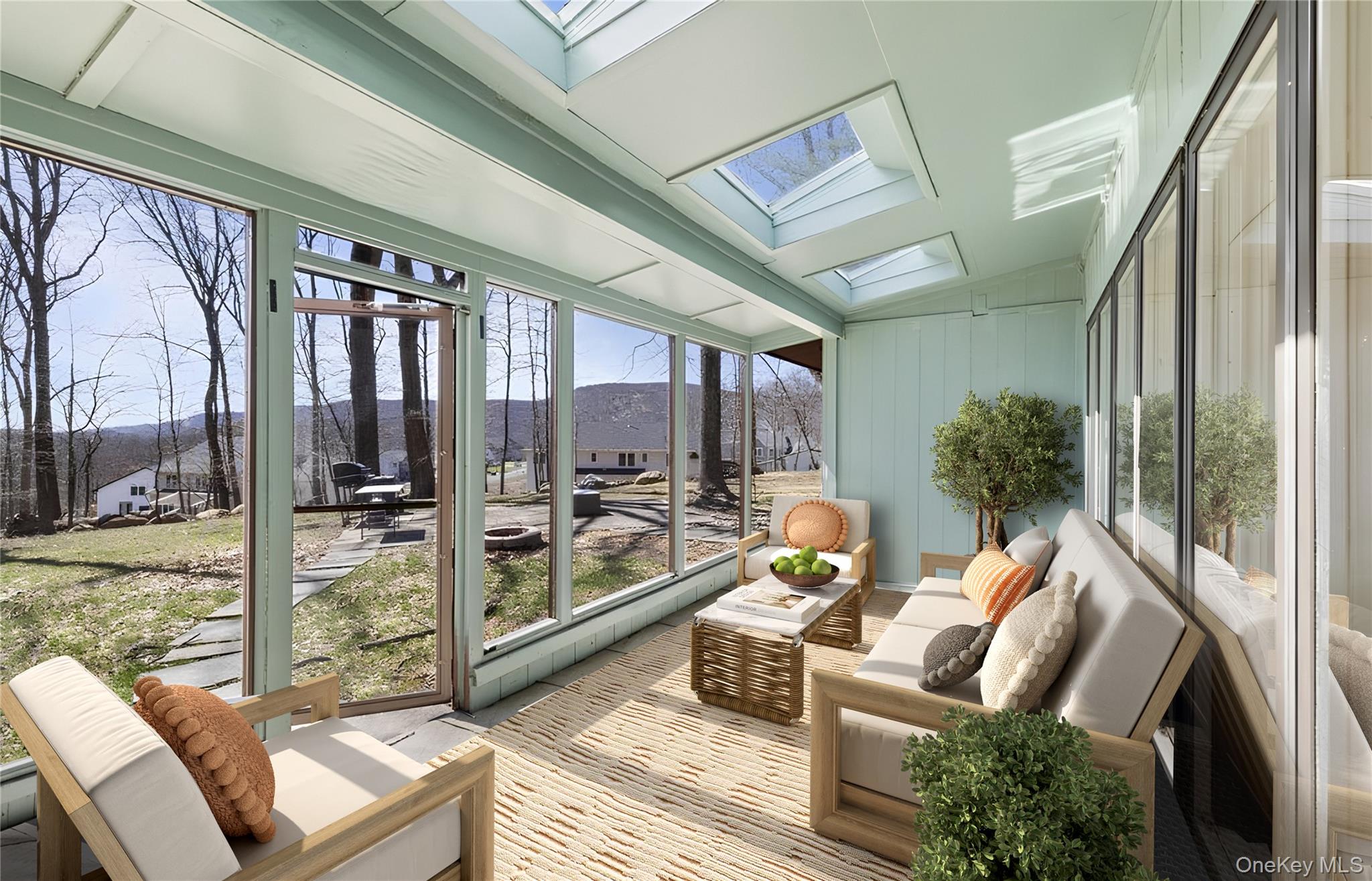 5 Laura Lane, Pomona, NY 10970