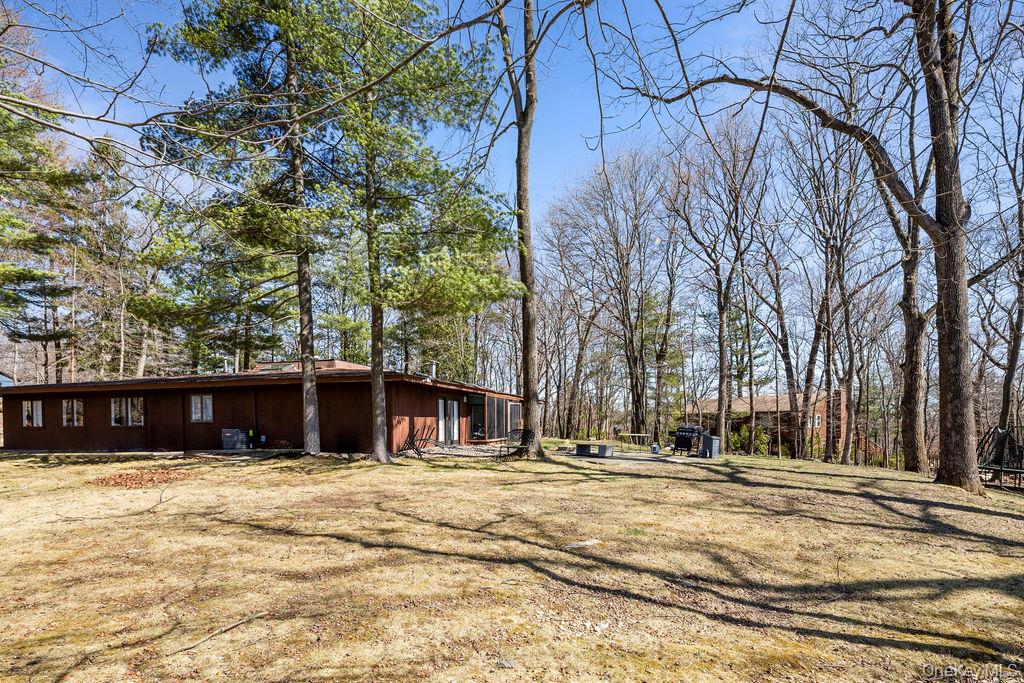 5 Laura Lane, Pomona, NY 10970