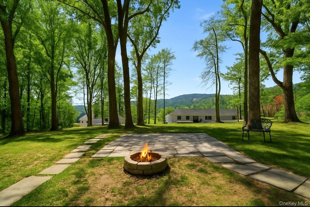 5 Laura Lane, Pomona, NY 10970