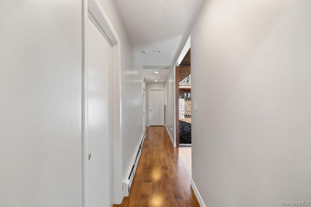 5 Laura Lane, Pomona, NY 10970