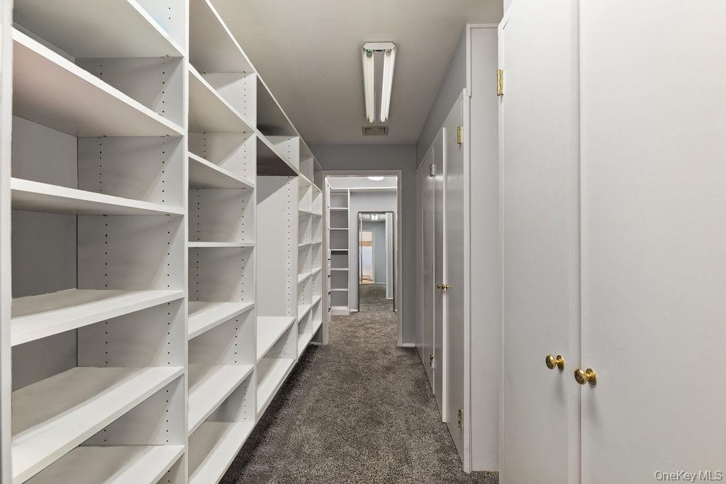 5 Laura Lane, Pomona, NY 10970