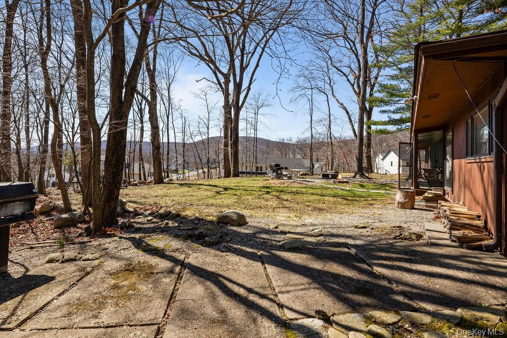 5 Laura Lane, Pomona, NY 10970