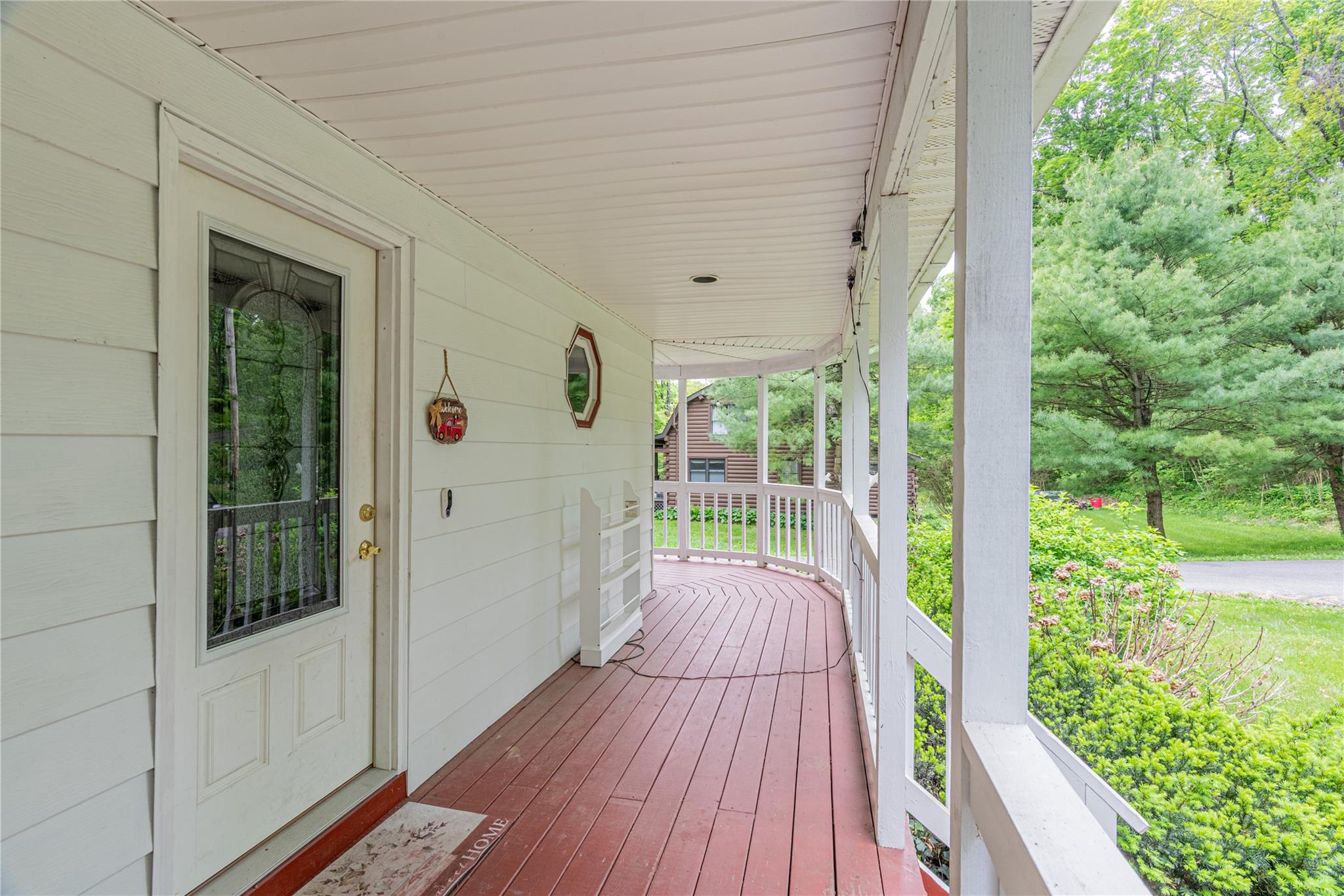 6 Swain Drive, Pleasant Valley, NY 12569