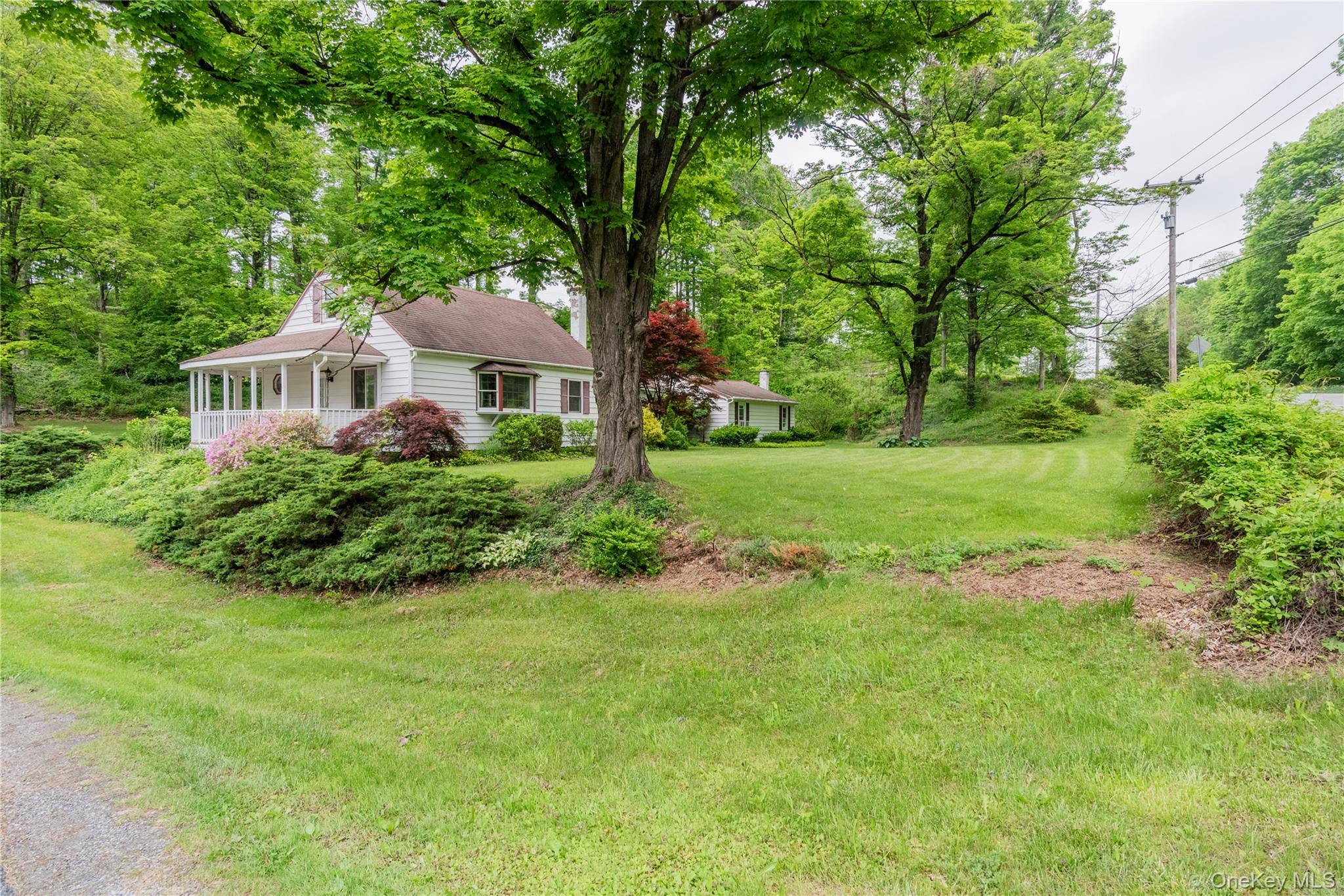 6 Swain Drive, Pleasant Valley, NY 12569