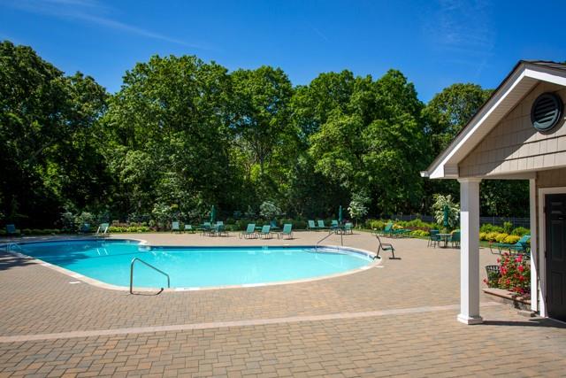 1103B Joyner Place # 1103B, Coram, NY 11727